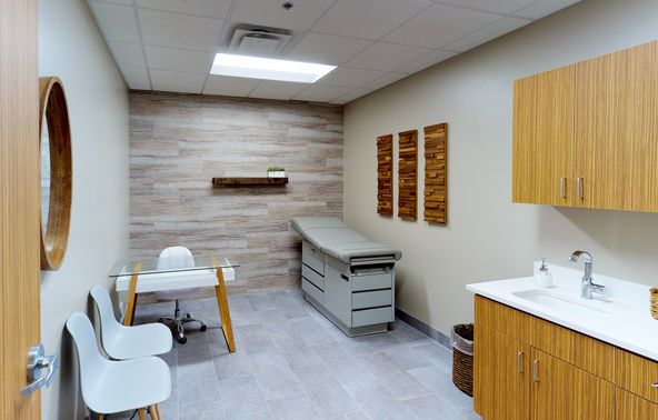 Viva MedSuites: 9700 N 91st St, Scottsdale, AZ 85258